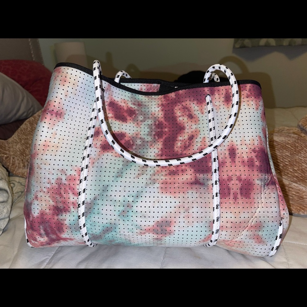 Pop Ups Everyday Tote Bag